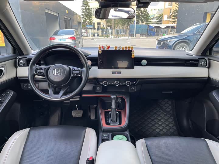 Zdjęcie 5 - Honda Vezel