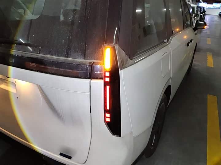 Maxus Mifa 7 2024 2024款 改款 超混 长续航版 悦享版