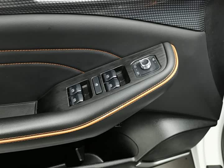 Haval F7 2021 2021款 2.0T 四驱i悦