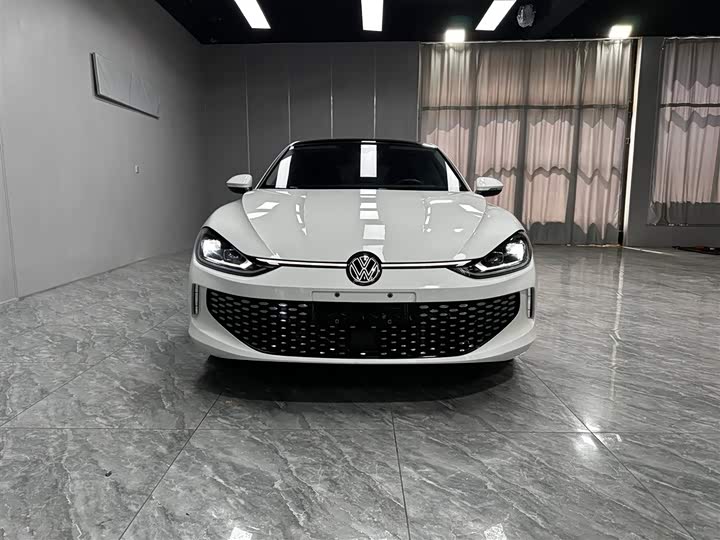 Фото 2 - Volkswagen Lamando L