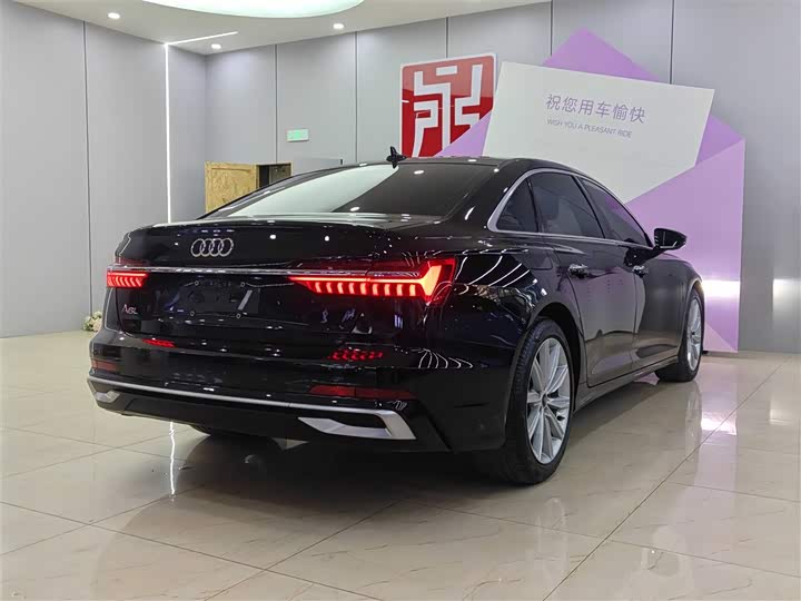 Photo 7 - Audi A6L