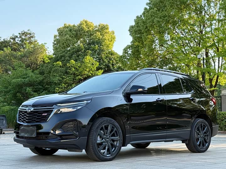 Фото 2 - Chevrolet Equinox