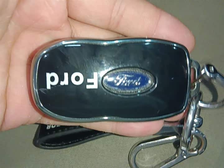 Zdjęcie 9 - Ford Equator Sport