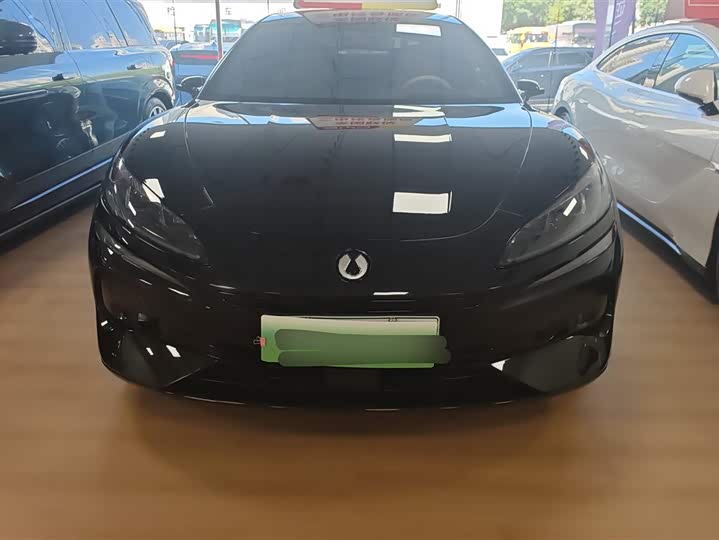 Denza Z9 2024 2024款 1100km 四驱Ultra版