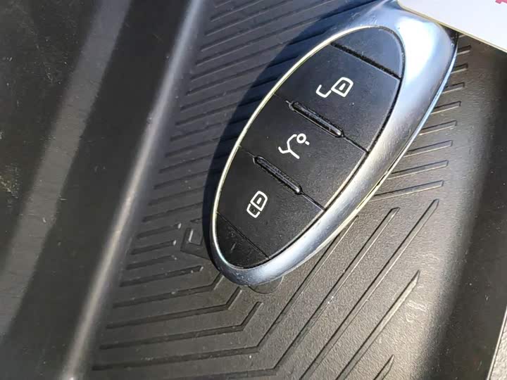 Bestune NAT 2023 2023款 PRO 舒享出行版 425km