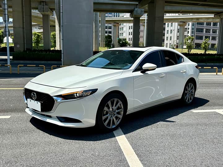 Фото 1 - Mazda 3 (Axela)