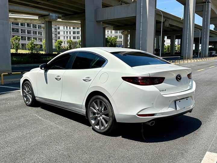 Фото 6 - Mazda 3 (Axela)