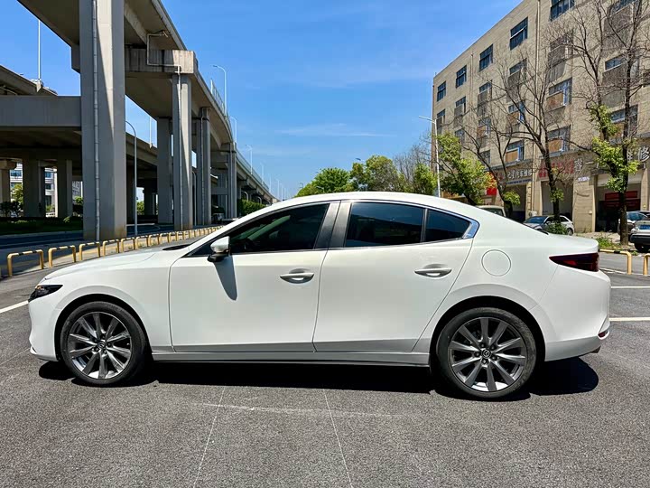 Фото 8 - Mazda 3 (Axela)