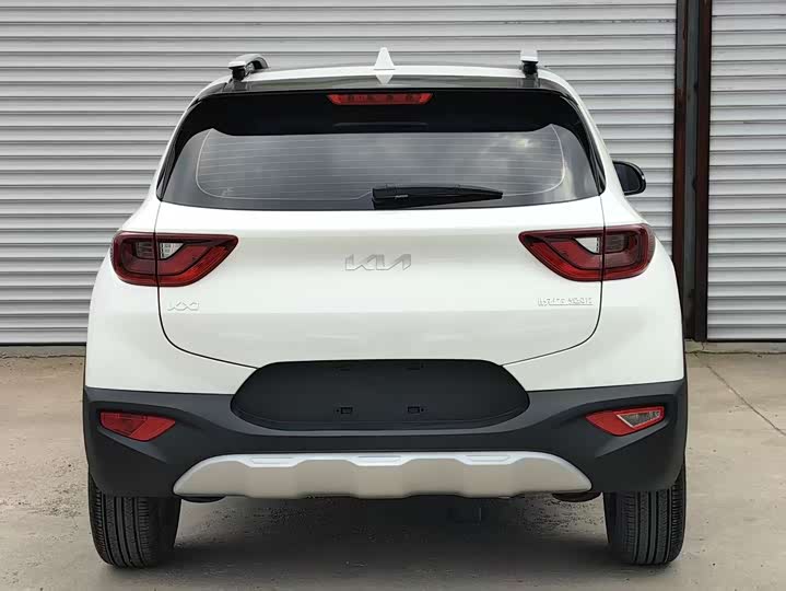 Kia KX1 2021 2021款 1.4L CVT趣享天窗款