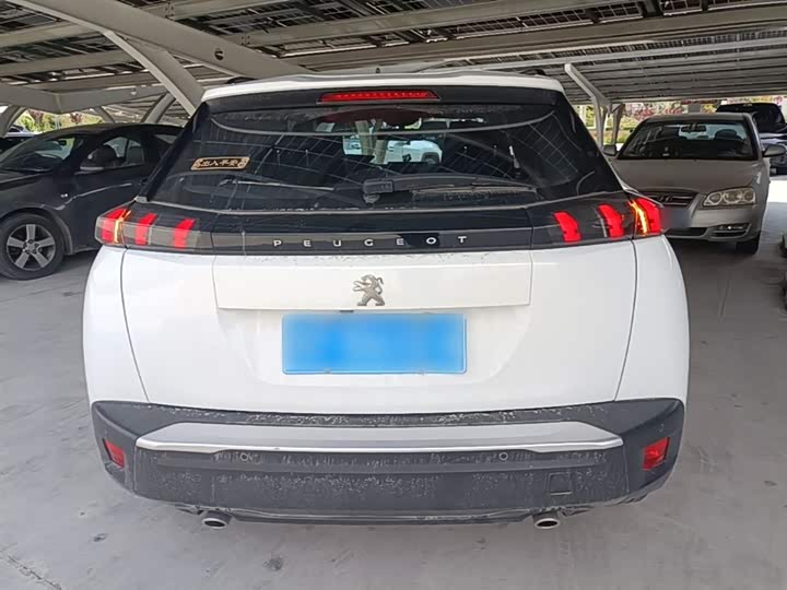 Фото 6 - Peugeot 2008