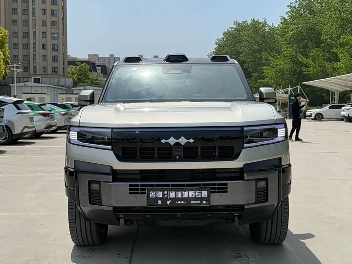 BYD FangChengBao Leopard 8 2025 2025款 智勇旗舰版 7座