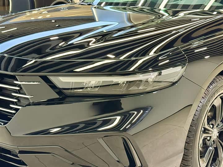 Honda Accord 2025 2025款 运动系列 260TURBO 豪华版