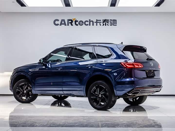 Volkswagen Touareg 2022 2022款 3.0TSI 锐享版 曜黑运动套装
