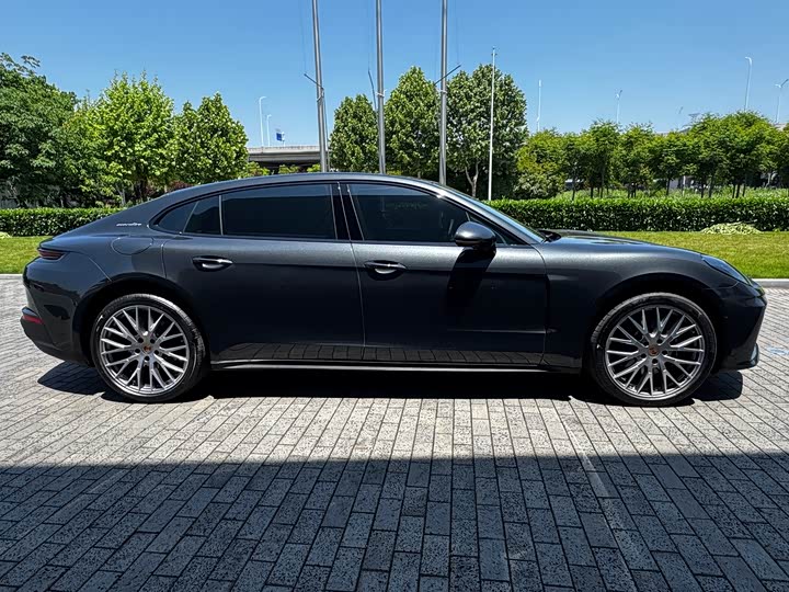 Porsche Panamera 2026 2026款 Panamera 4 行政加长版 2.9T