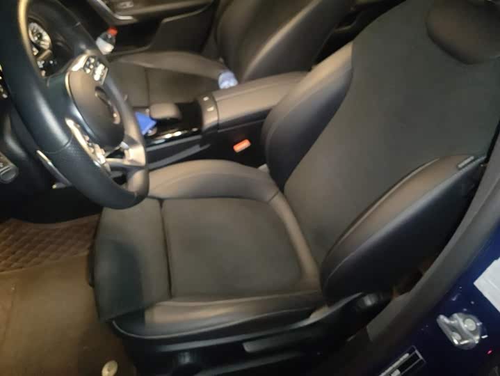 Фото 9 - Mercedes-Benz A-Class