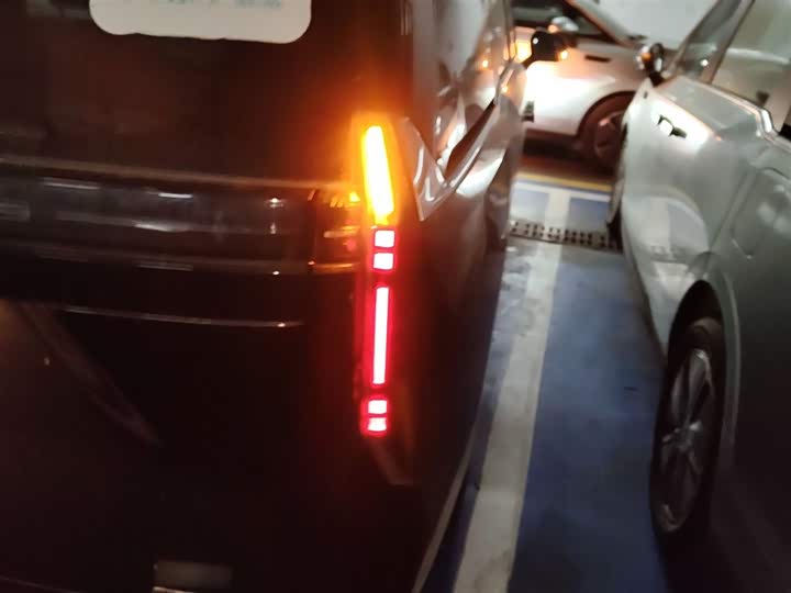 Maxus Mifa 7 2024 2024款 改款 超混 长续航版 悦享版
