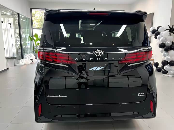 Toyota Alphard 2024 2024款 双擎 2.5L 臻享版
