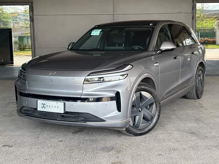 Photo 1 - Nio Onvo L90