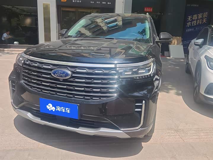 Фото 2 - Ford Explorer