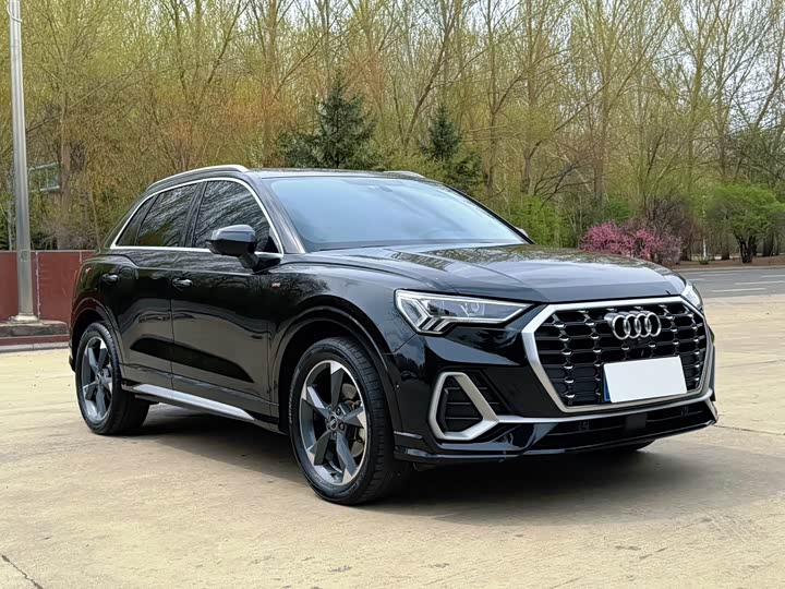 Zdjęcie 3 - Audi Q3