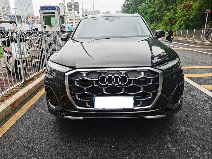 Audi Q7 2025 2025款 55 TFSI quattro S line运动型