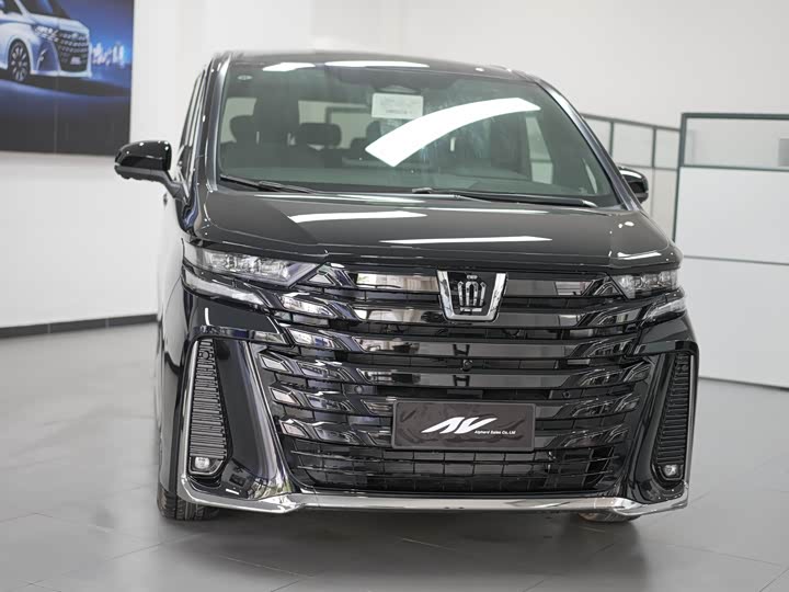 Toyota Vellfire 2025 2025款 皇冠 双擎 2.5L 墨金行政版
