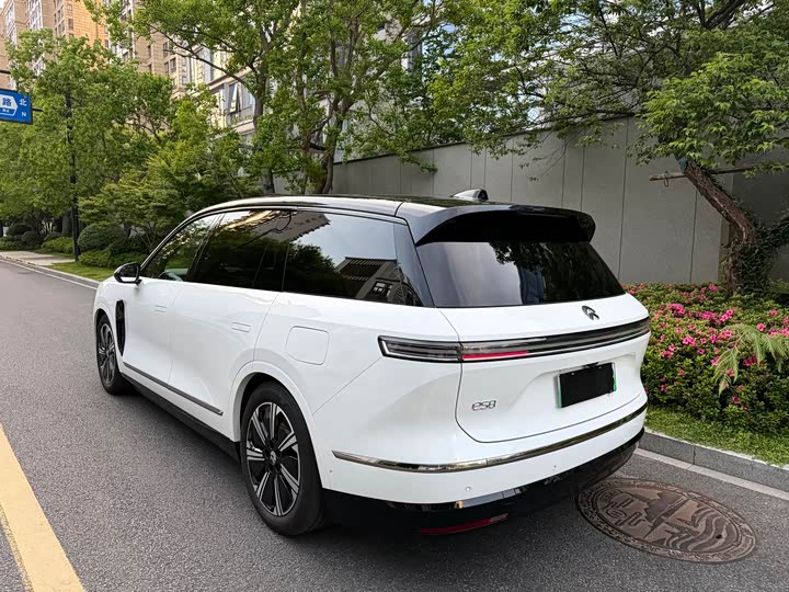 Nio ES8 2026 2026款 七座行政豪华版