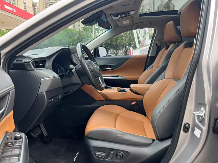 Фото 3 - Toyota Venza