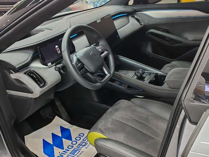 BYD Song L 2025 2025款 智驾版 602km 激光雷达四驱型