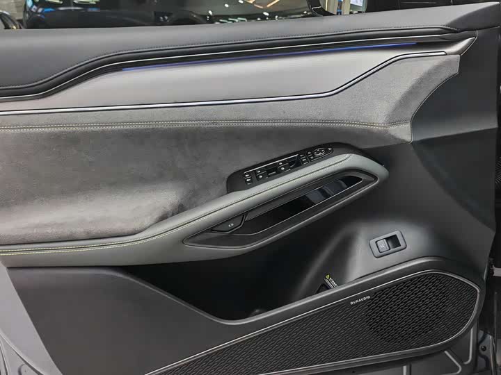 BYD Song L 2025 2025款 智驾版 602km 激光雷达四驱型