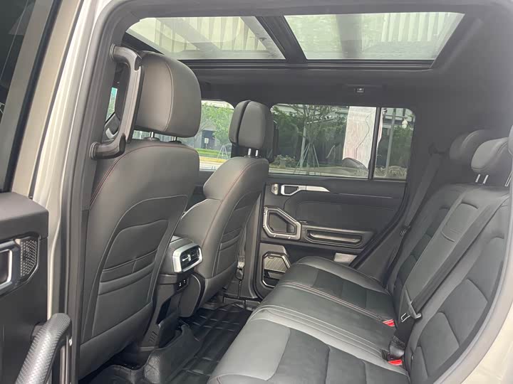 Jetour T2 2025 2025款 2.0TD DCT XWD穿越