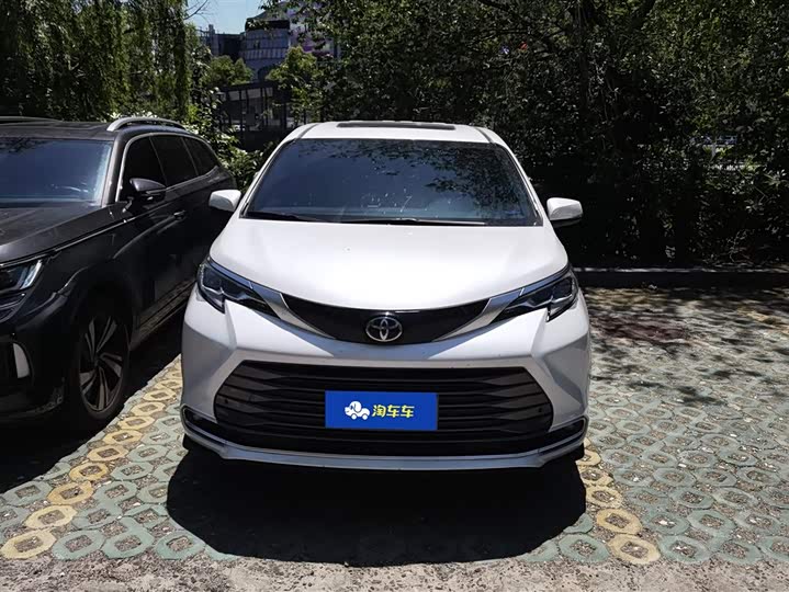 Toyota Sienna 2024 2024款 2.5L混动 豪华版