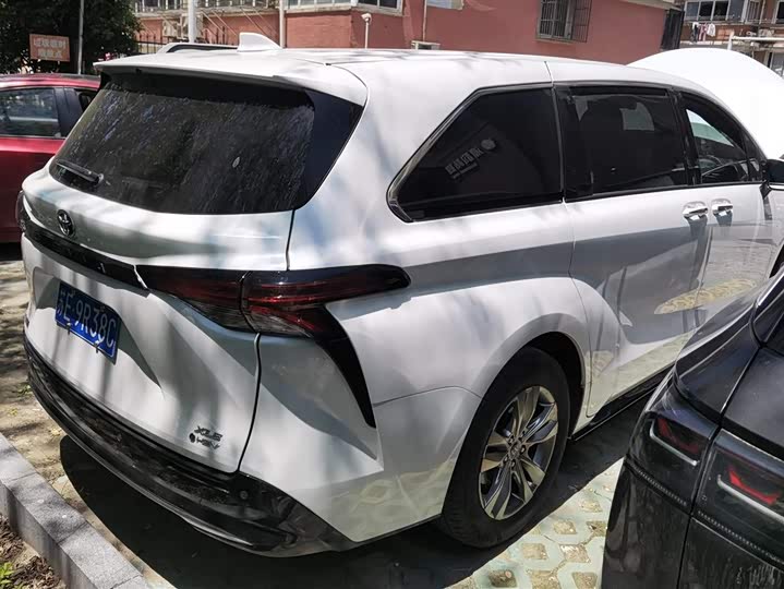 Toyota Sienna 2024 2024款 2.5L混动 豪华版