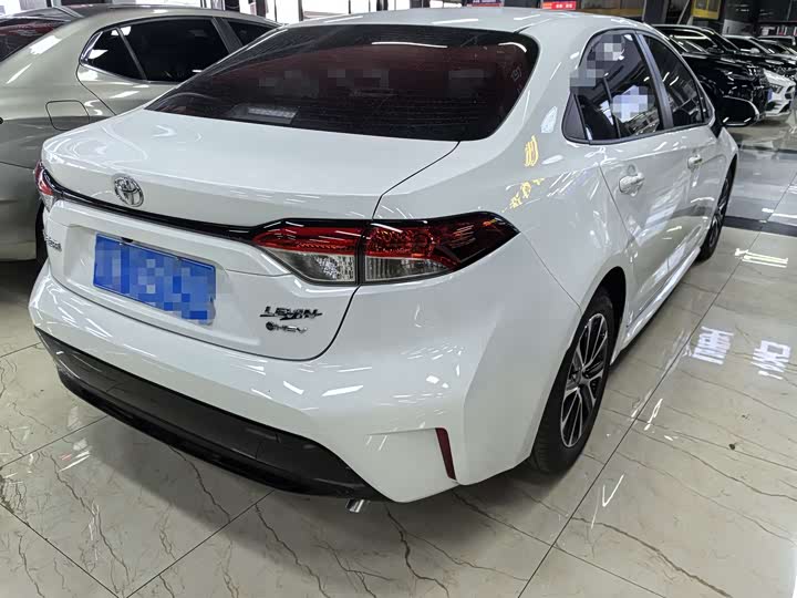 Toyota Levin 2024 2024款 智能电混双擎 1.8L 骑士版