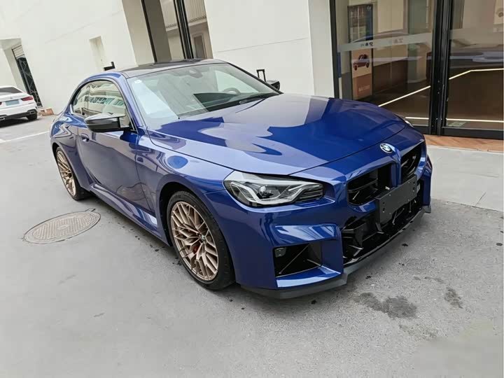 2025 BMW M2