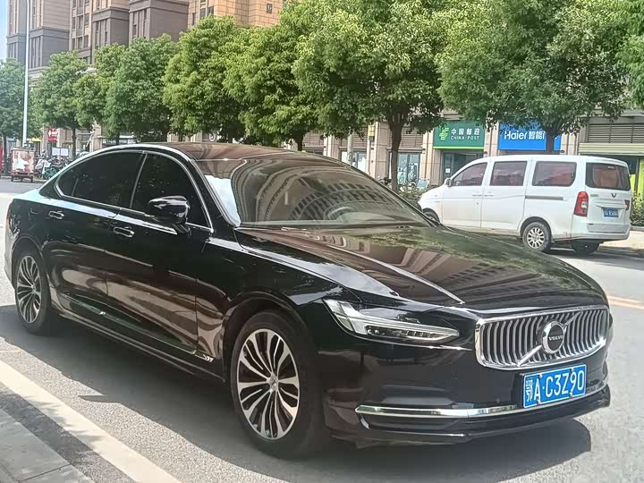 Zdjęcie 3 - Volvo S90