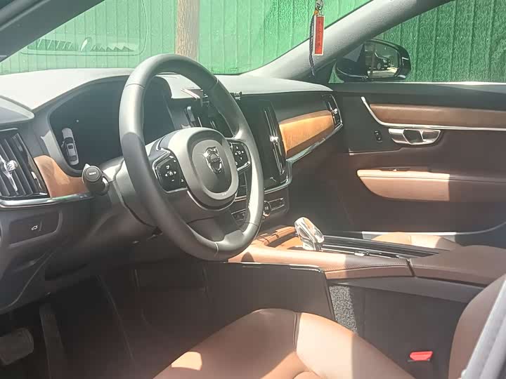 Zdjęcie 4 - Volvo S90