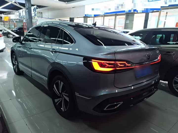 Volkswagen Tiguan X 2022 2022款 330TSI 两驱旗舰版