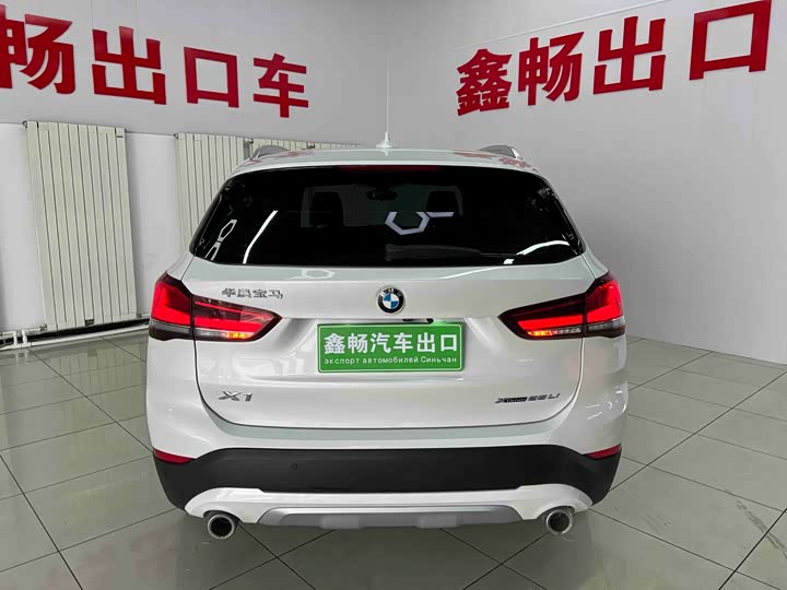 Фото 5 - BMW X1