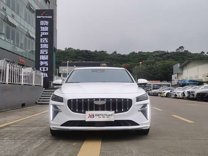 Geely Preface L 2024 2024款 油混 1.5TD 星河版