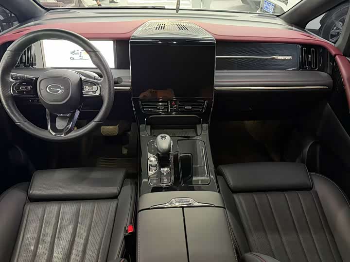 GAC Trumpchi M8 2025 2025款 宗师系列 超级混动版