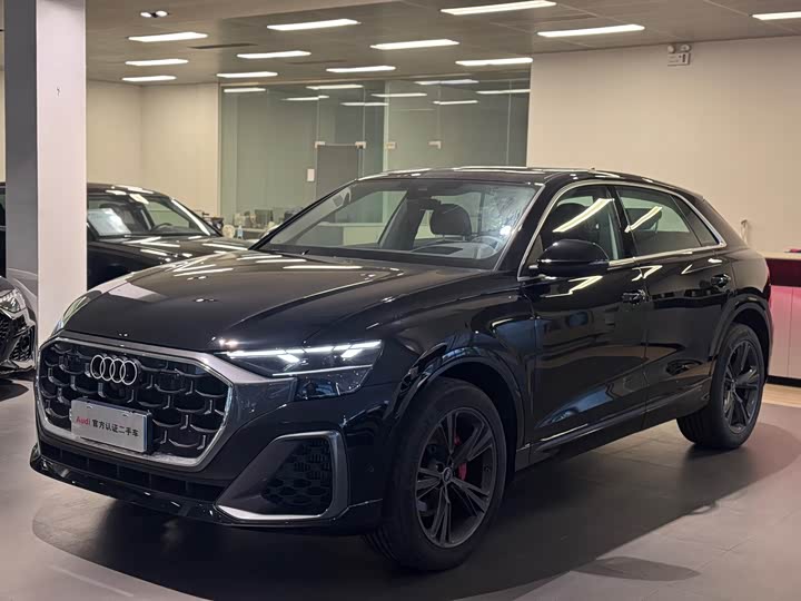 2024 Audi Q8
