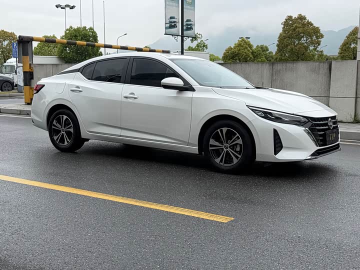 Nissan Sylphy 2026 2026款 1.6L CVT悦享版