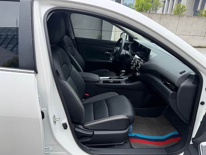 Nissan Sylphy 2026 2026款 1.6L CVT悦享版