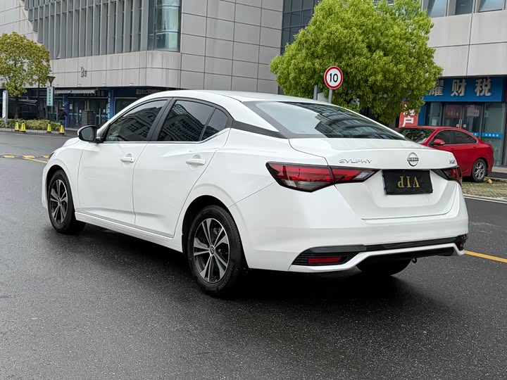 Nissan Sylphy 2026 2026款 1.6L CVT悦享版
