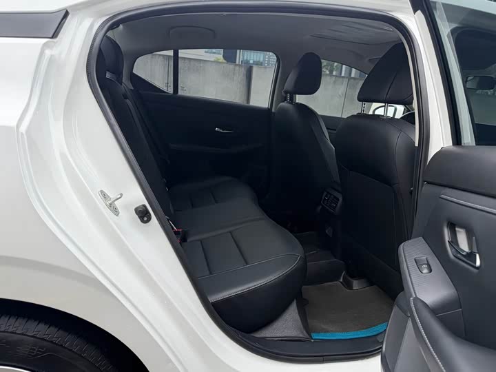 Nissan Sylphy 2026 2026款 1.6L CVT悦享版