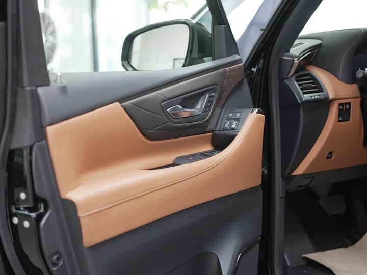 Toyota Alphard 2025 2025款 双擎 2.5L 臻享黄金版