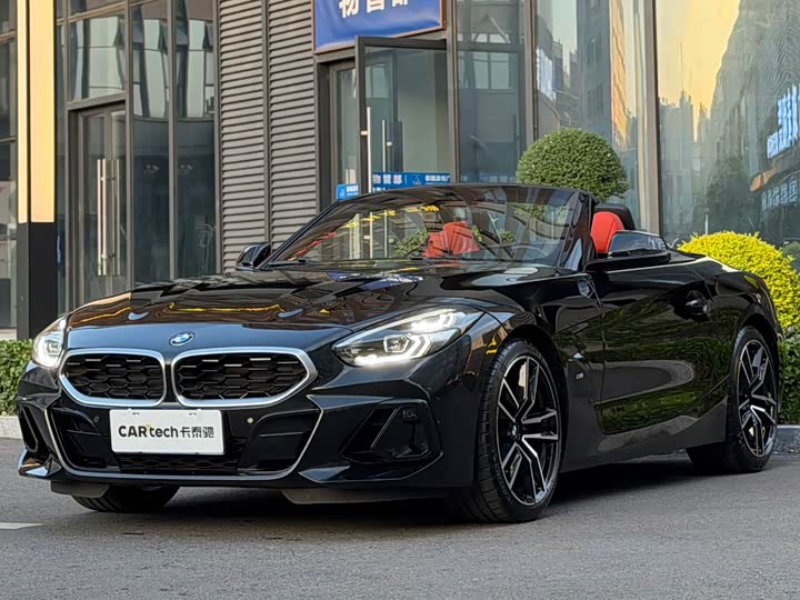 Photo 1 - BMW Z4