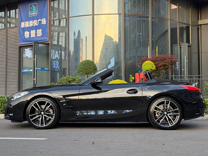 Photo 5 - BMW Z4