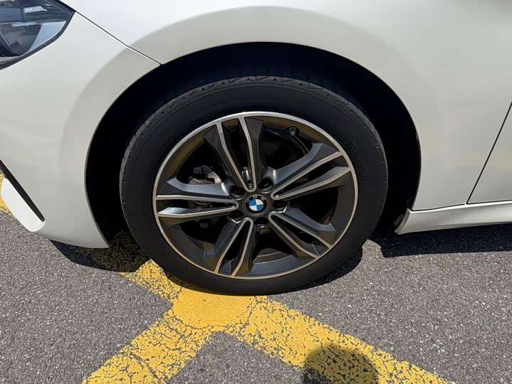 BMW 1 Series 2023 2023款 120i M运动版
